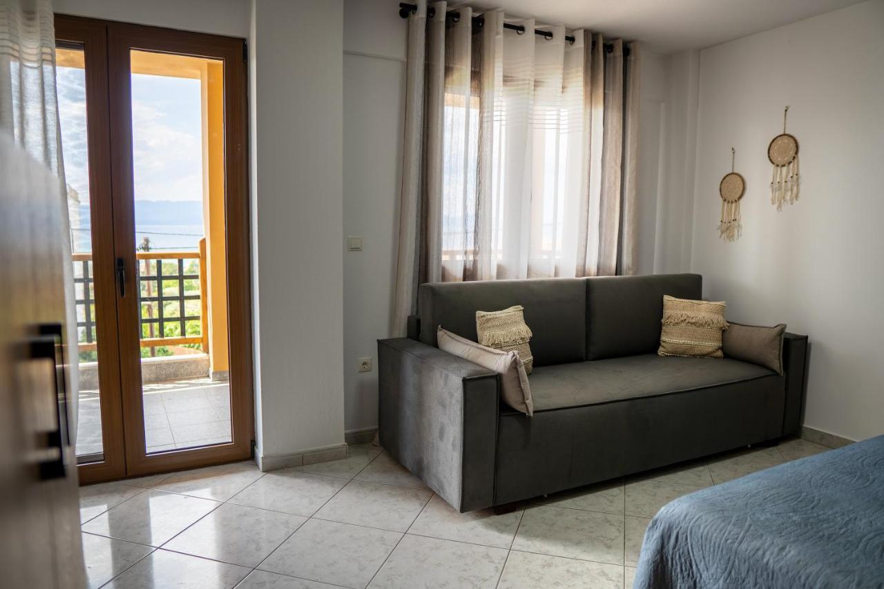 Sea View Apartment Grek Nea 3 Nea Roda Exterior foto